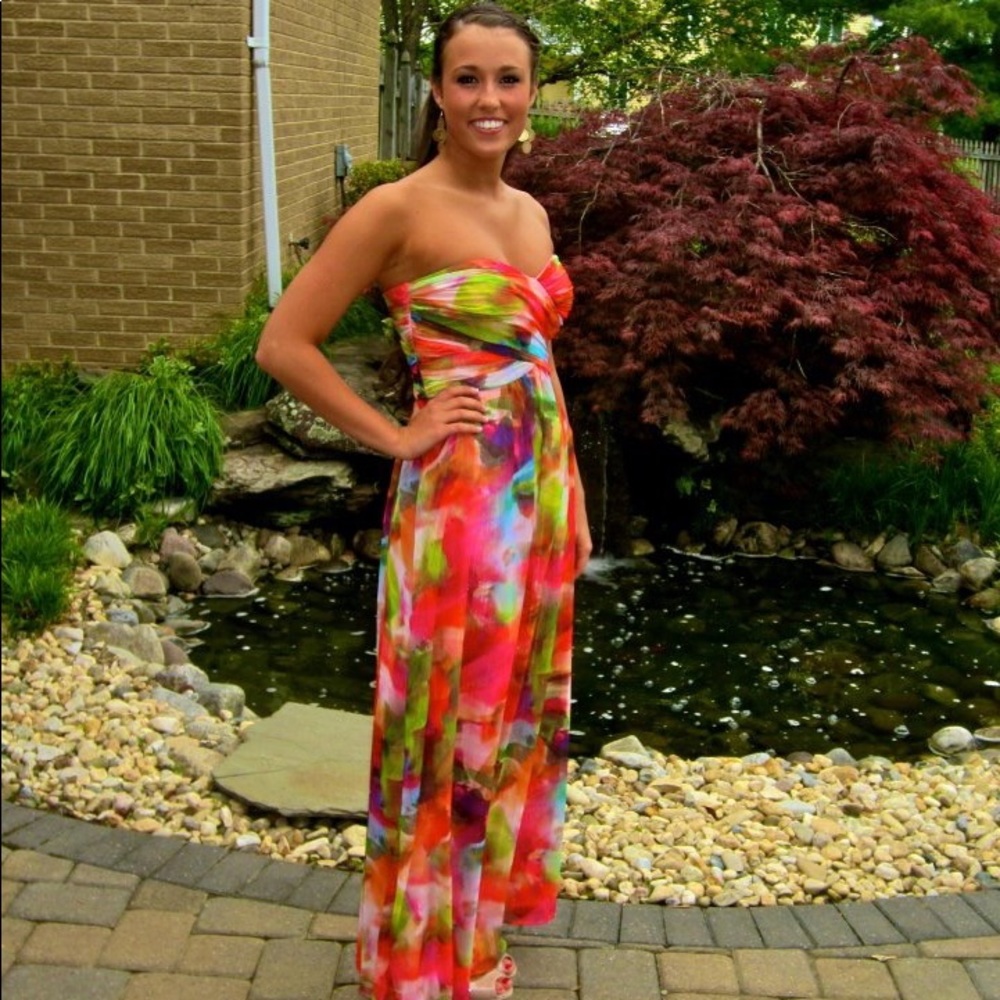 Strapless Sweetheart Evening Dress - Size 6